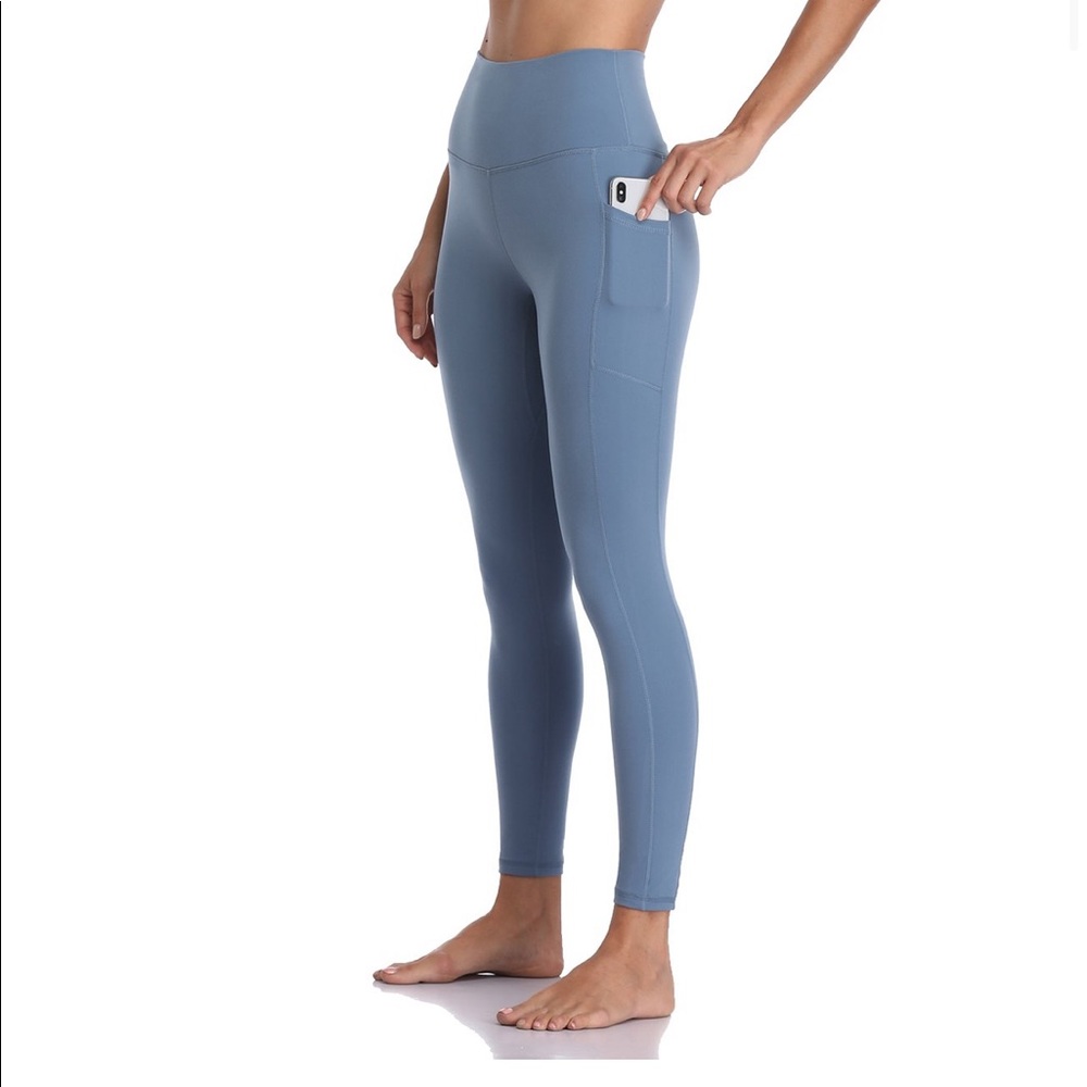 Colorfulkoala Pocket Leggings